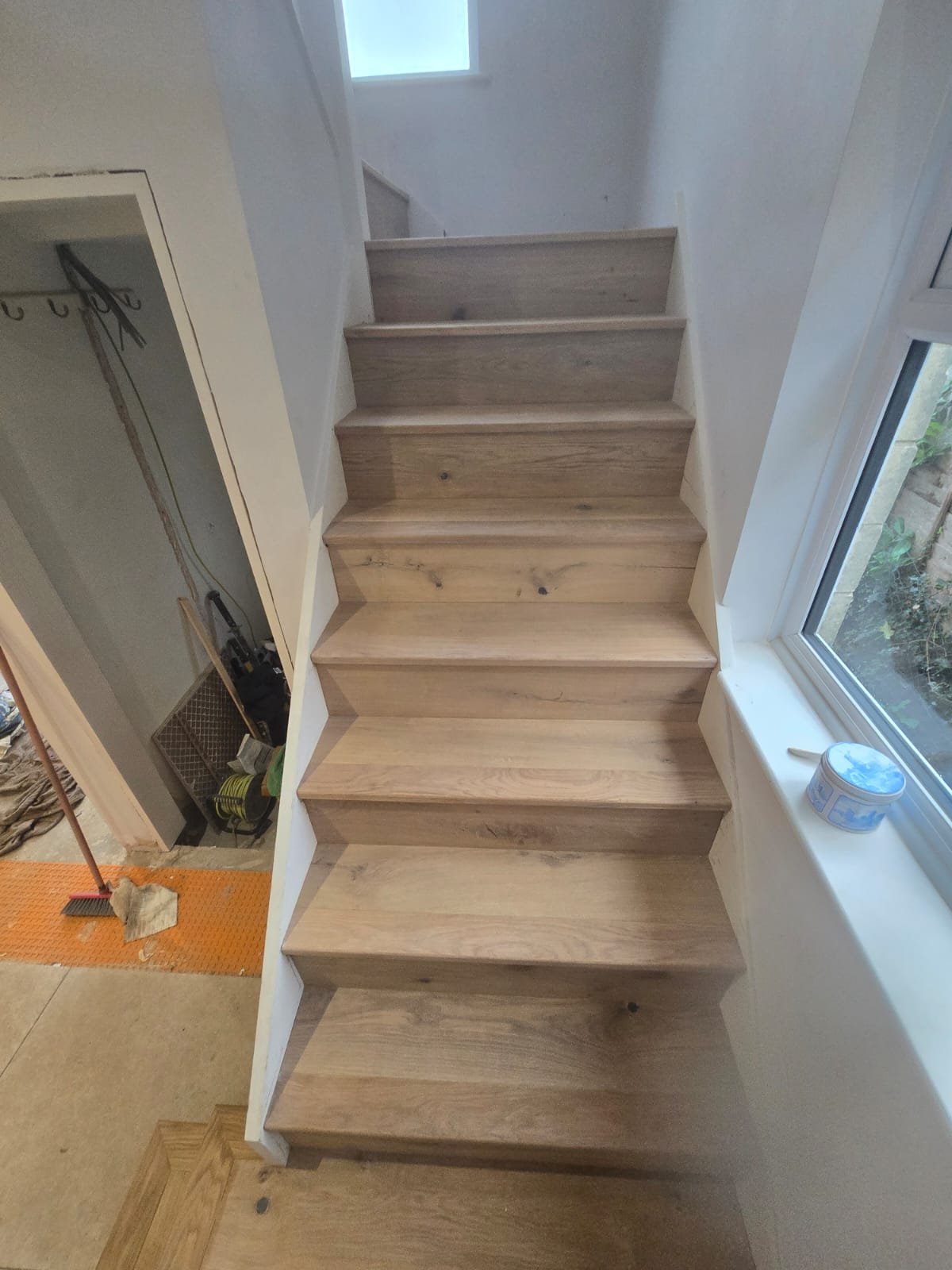 Bath upstairs seamless oak