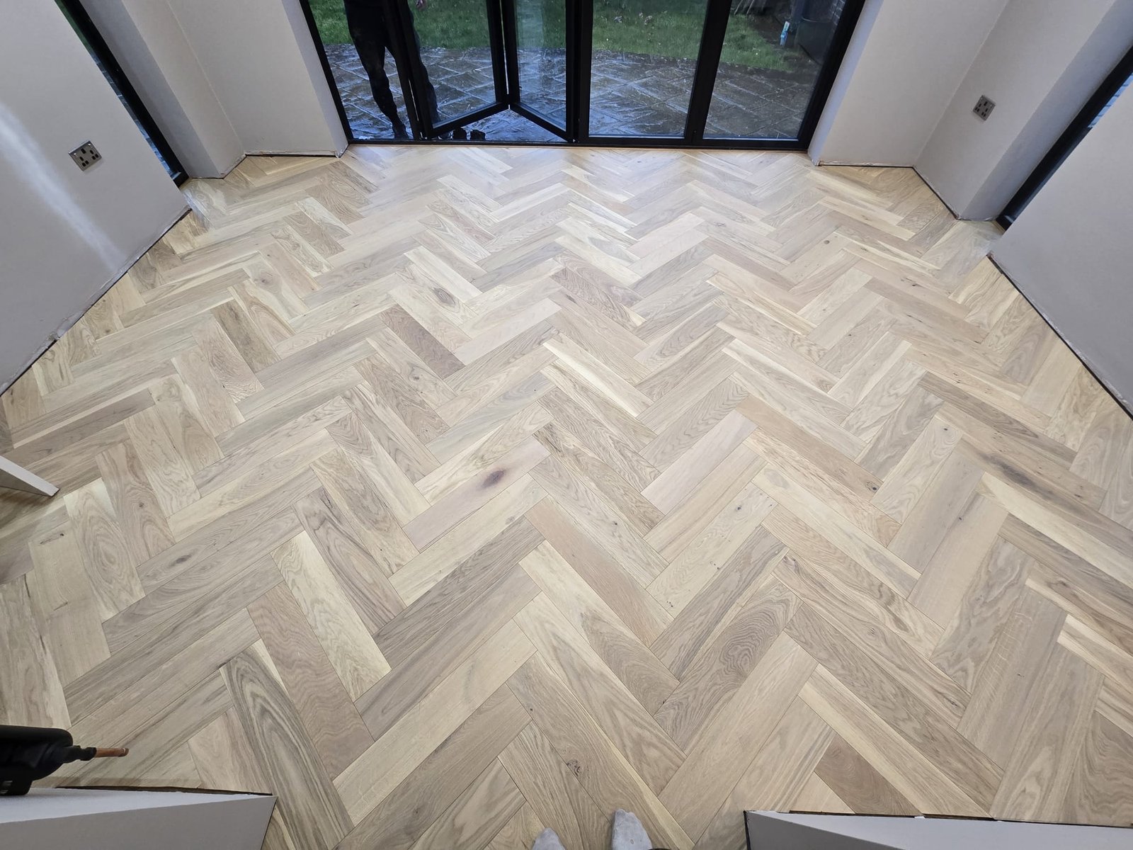 Swindon herringbone engineered fit